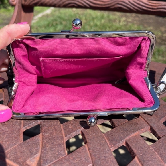 Coach Optic Lurex Kiss-Lock Signature Jacquard Wristlet Coin Bag Clutch - Picture 9 of 10